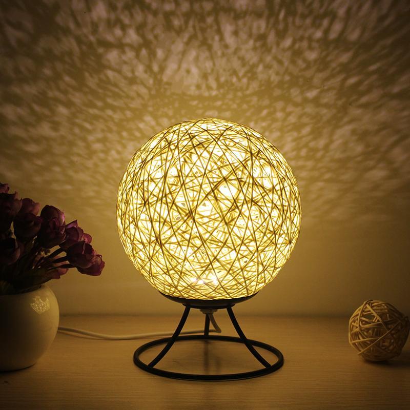 Sepak Takraw Night Light Moon Lamp LED Decorative Night Light Seven Colors Usb Table Lamp Bedroom Bedside Home Decoration Gift